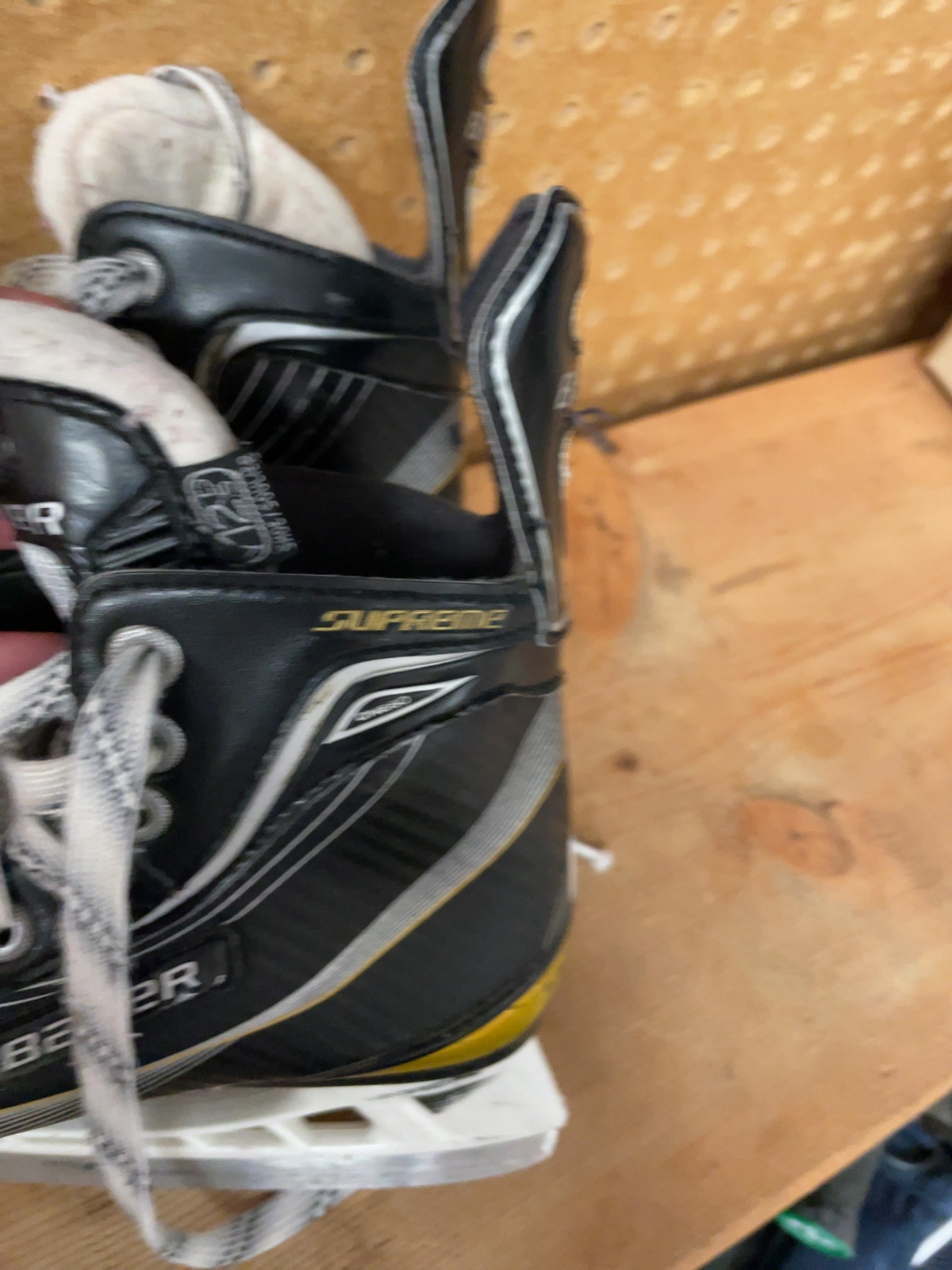 Bauer Supreme Size 12.5D Hockey Skates