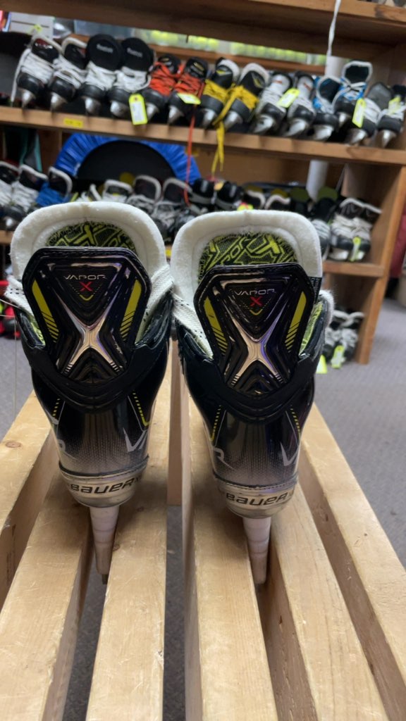 Bauer Vapor 3X Hockey Skates - Size 1.5