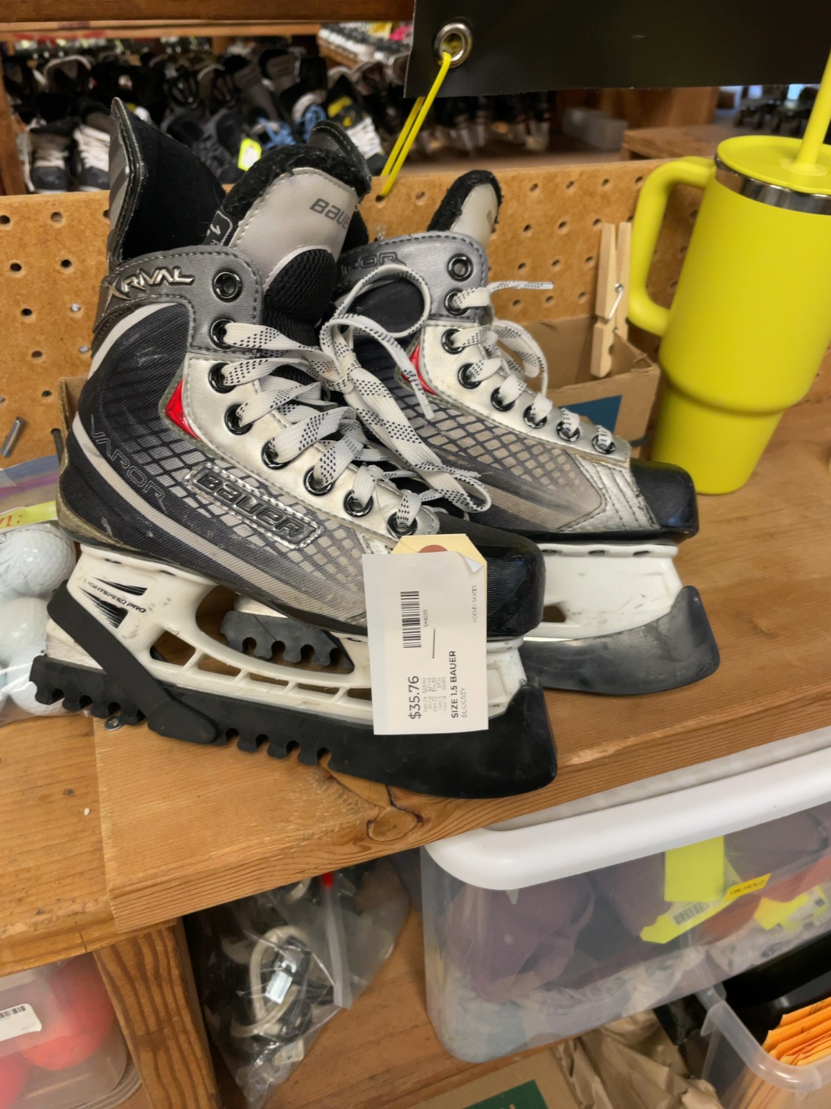 Bauer Vapor Rival Size 1.5 Hockey Skates