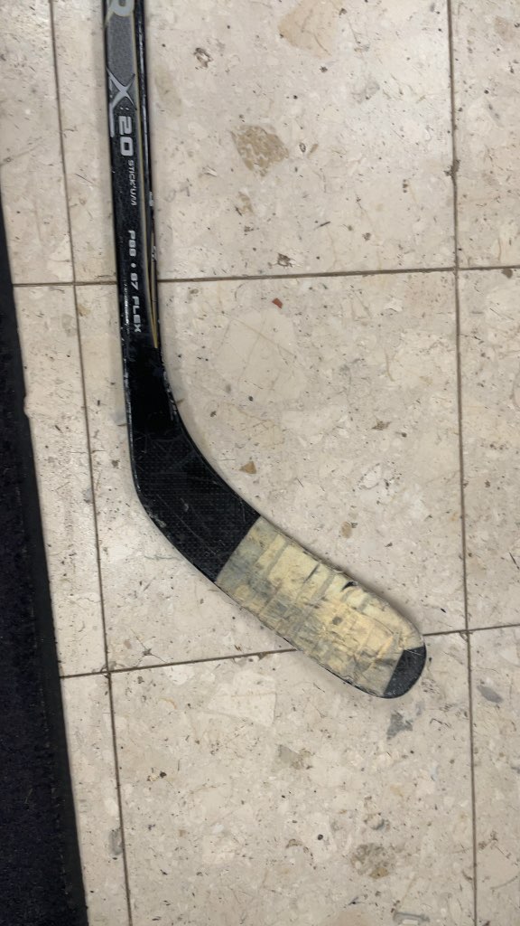 Bauer Vapor X:20 Left Handed Hockey Stick - 87 Flex P88