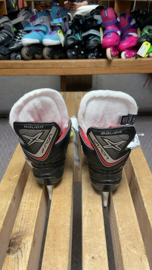 Bauer Vapor X250 Hockey Skates - Size 10C