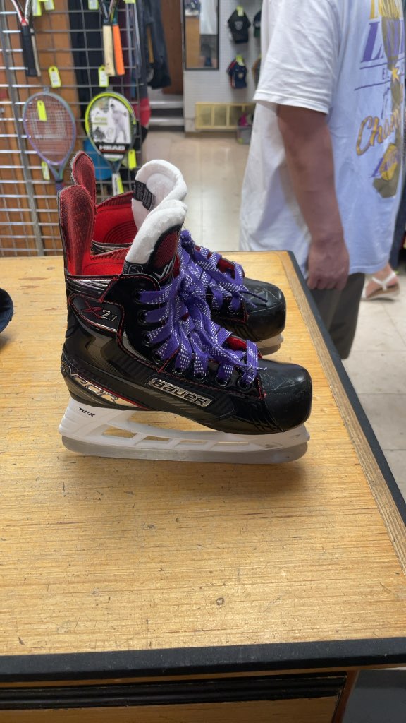 Bauer Vapor X2.7 Hockey Skates - Size 13C