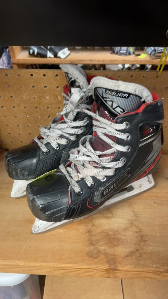 Bauer Vapor X2.7 GOALIE Hockey Skates - Size 3
