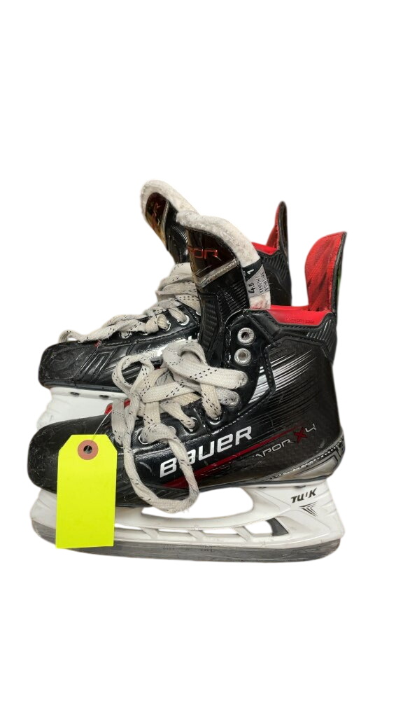 Bauer Vapor X4 Hockey Skates - Size 4.5