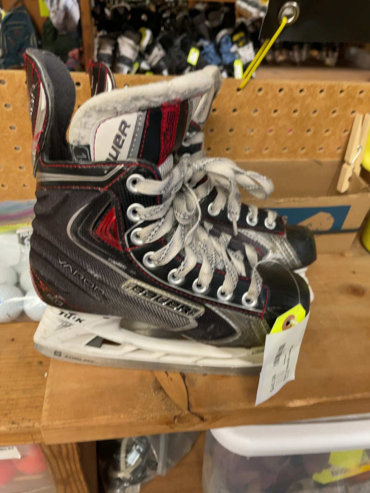 Bauer Vapor X60 Size 1.5 Hockey Skates