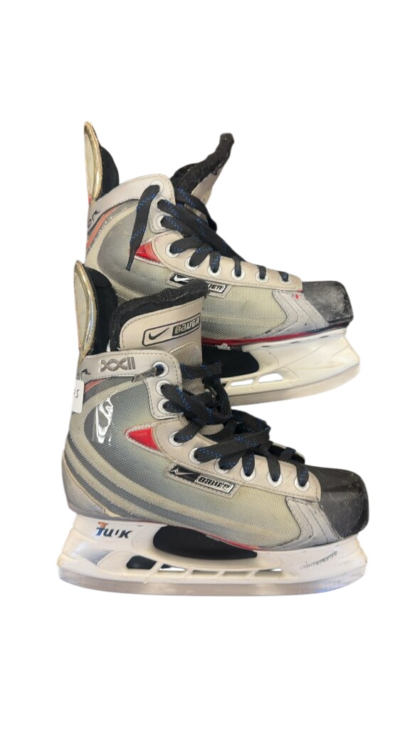 Bauer Vapor XXII Hockey Skates Used Size 4.5 - image 1