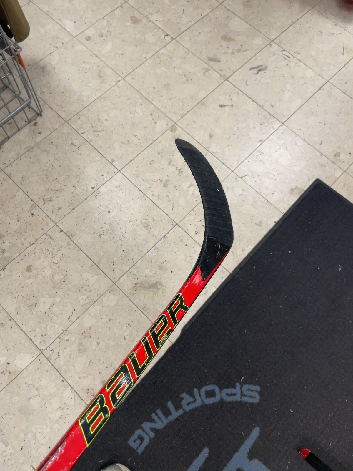 Bauer Vapor Youth 20 Flex RH Hockey Stick
