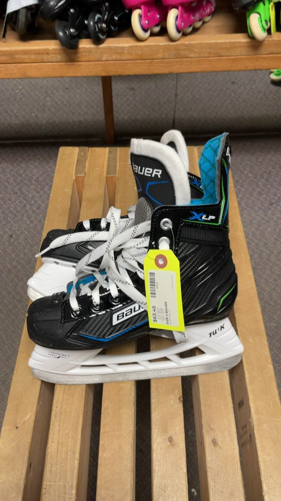Bauer XLP Hockey Skates - Size 3