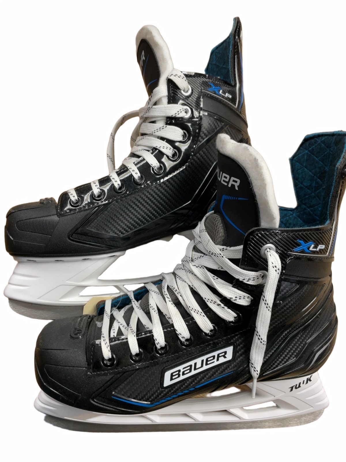 Bauer XLP Size 8 Hockey Skates - image 1