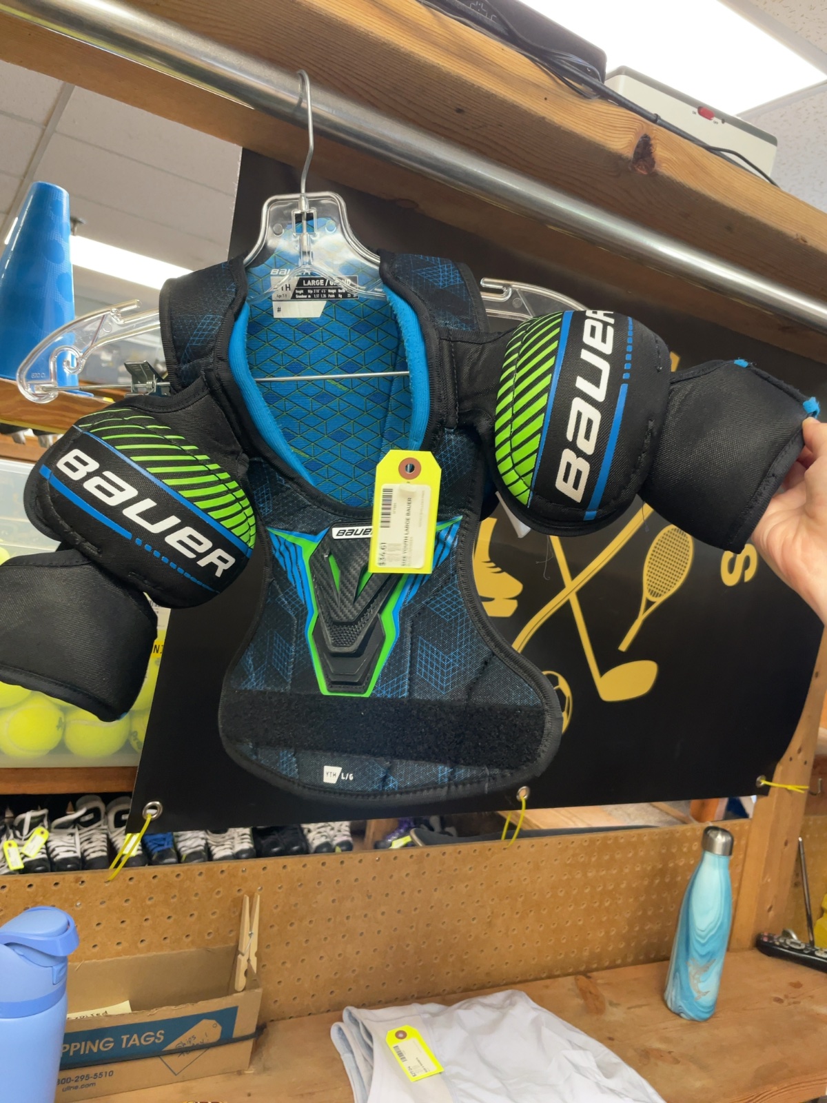 Bauer Youth Large Hockey Shoulder Pads