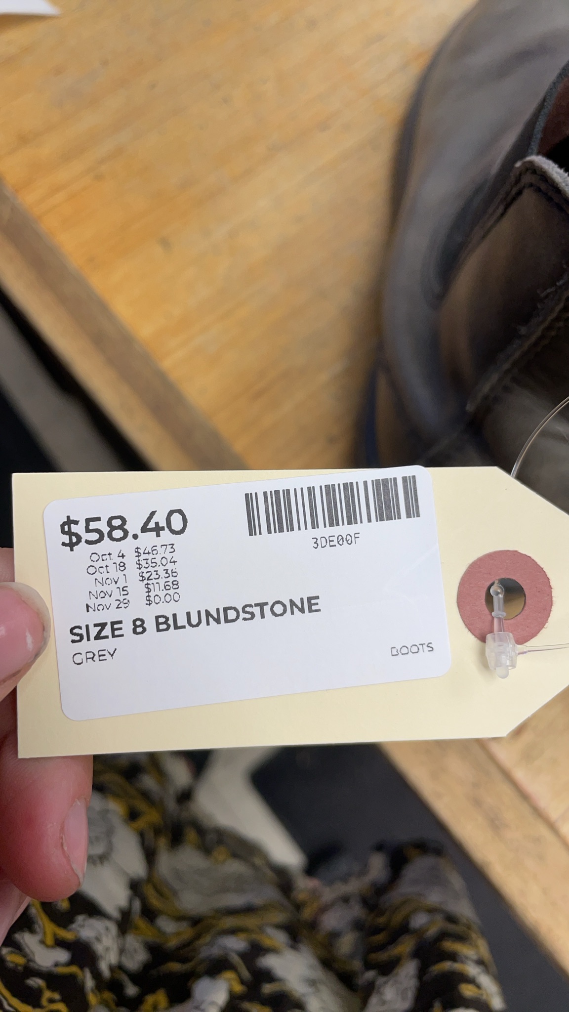 Blundstone Chelsea Boots Size 8 Grey