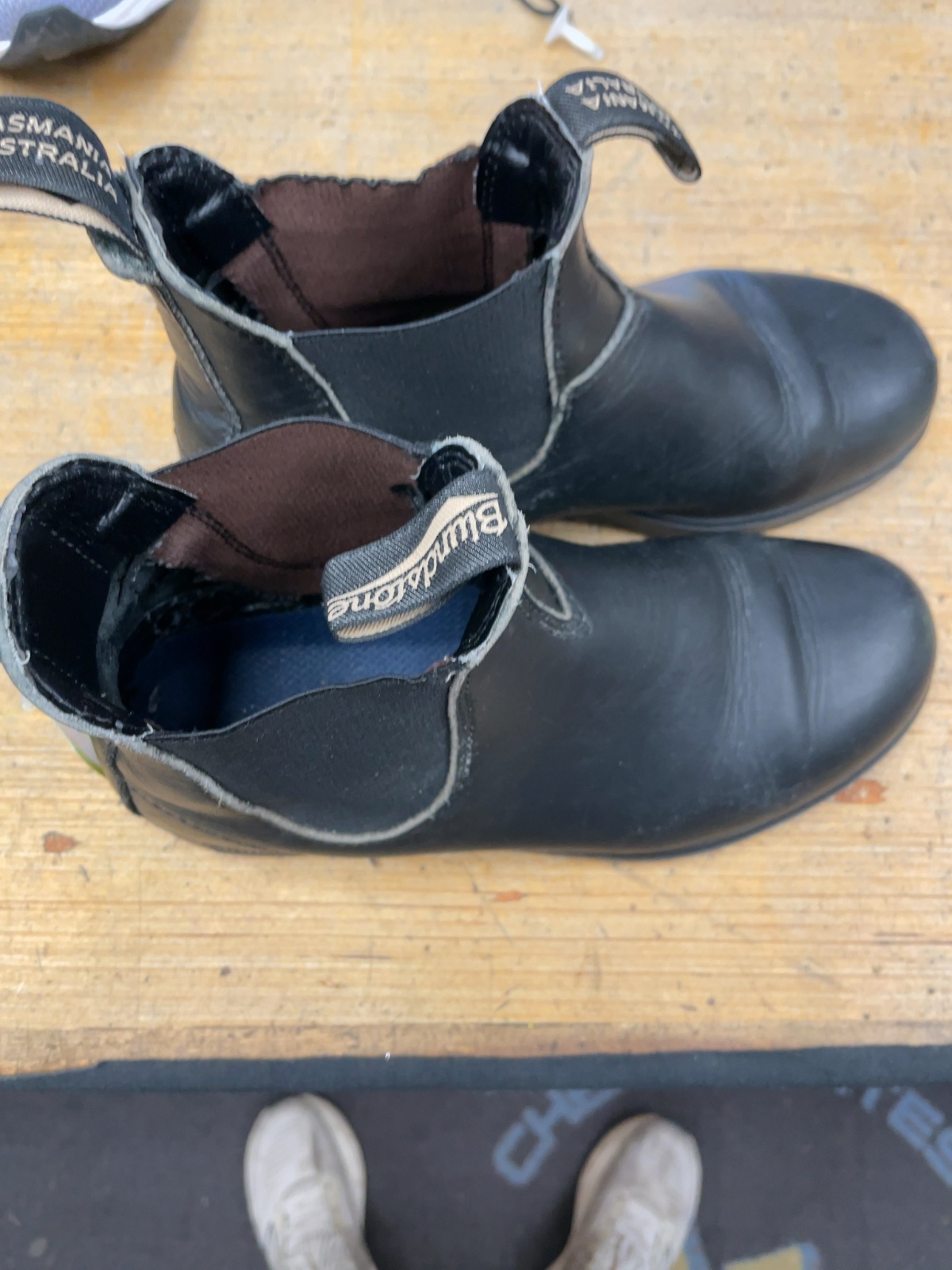 Blundstone Size 5.5 Black Chelsea Boots