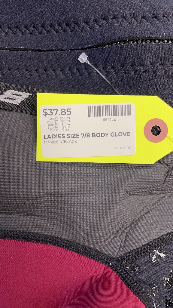 Body Glove Ladies Wetsuit Size 7/8 Maroon/Black