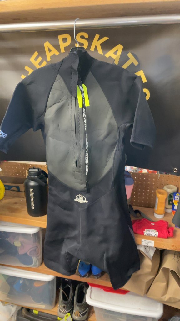 Body Glove Velocity 2/2mm Men's XL Shorty Wetsuit