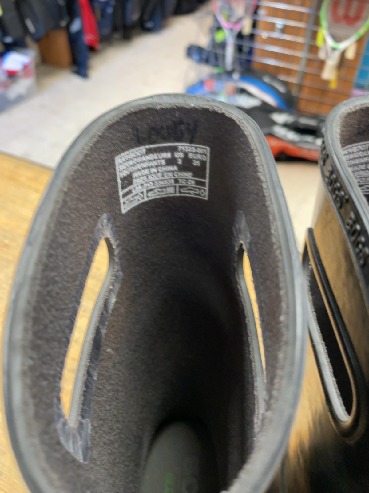 Bogs Rain Boots Size 3 Black