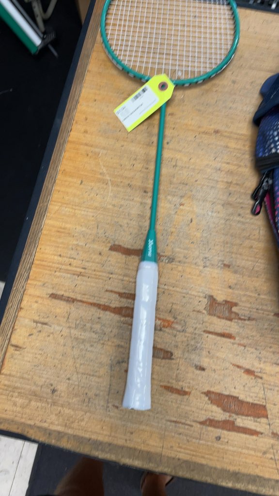 Borsu Green Badminton Racquet