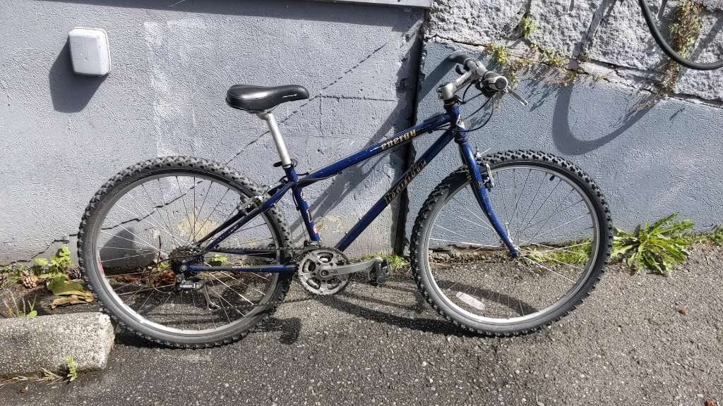 Brodie Energy Mountain Bike Navy Blue Used