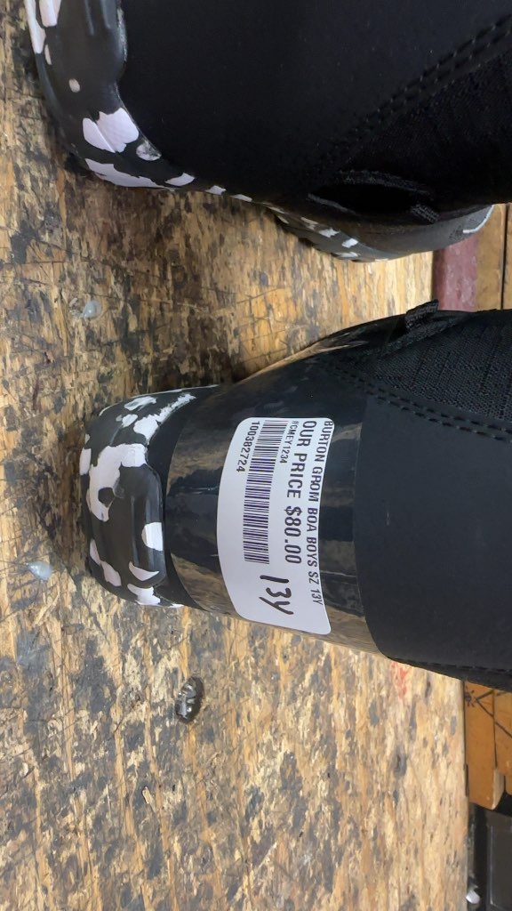 Burton Snowboard Boots Grom BOA Black Good Condition Size 13C