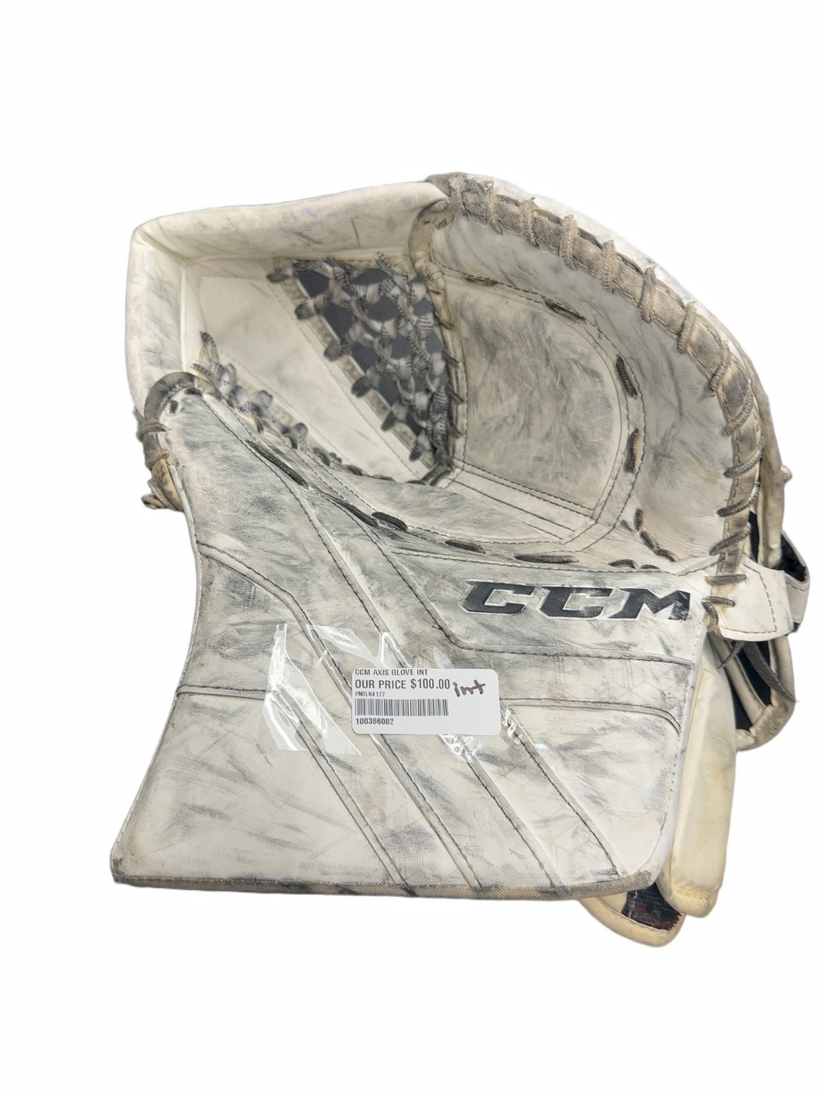 CCM Axis 1.9 Intermediate Goalie Catcher - image 1