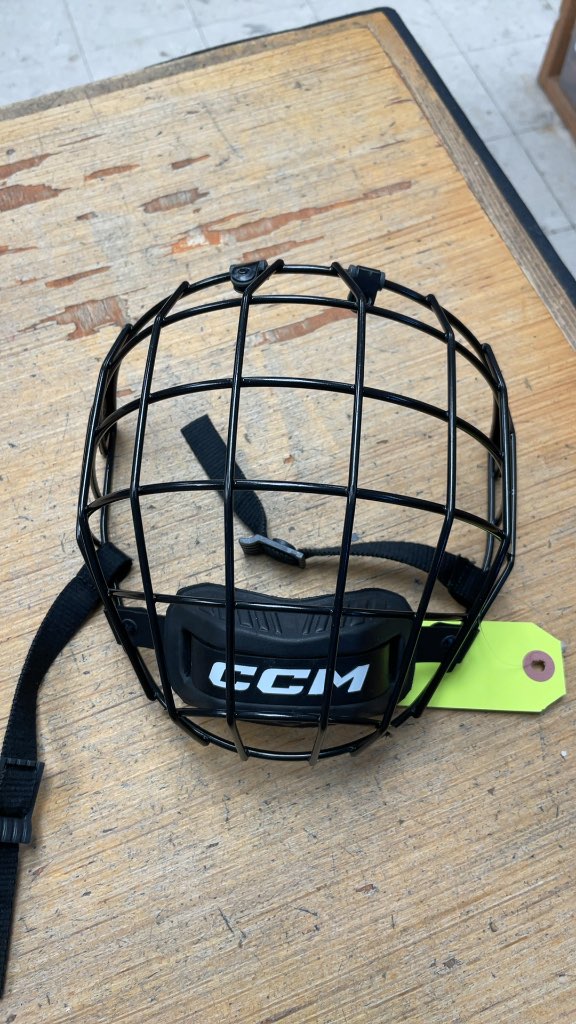 CCM FM580 Hockey Helmet Cage - Medium - Black