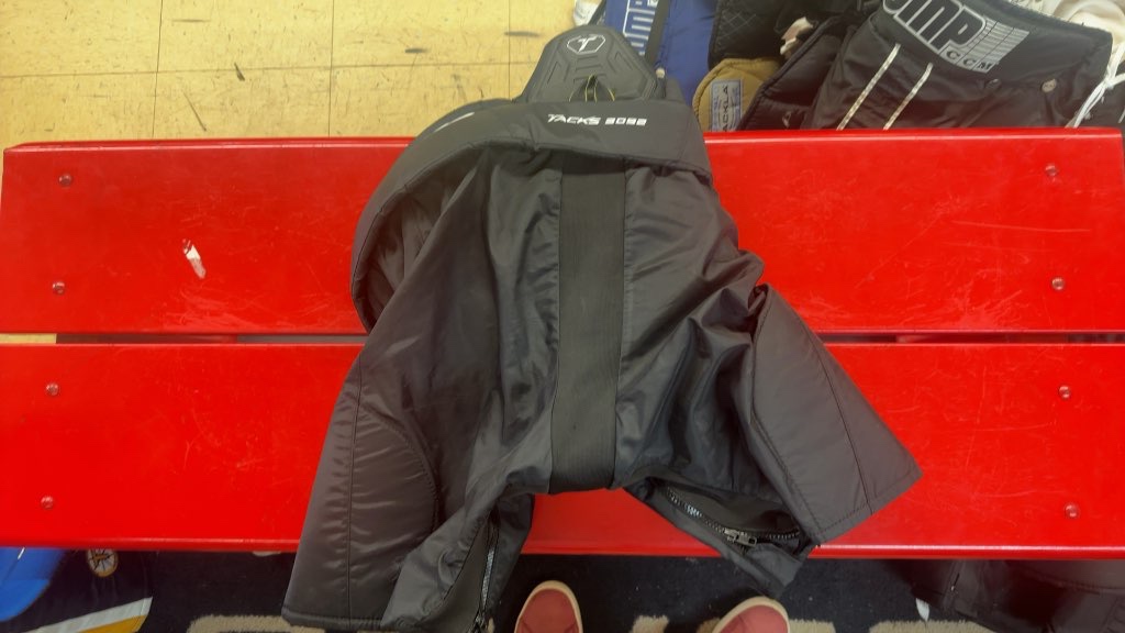 CCM Hockey Pants Tacks 9040 Used Junior Large