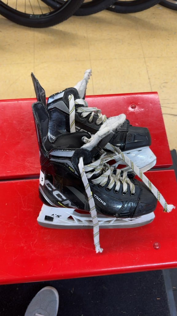 CCM Hockey Skates Tacks AS 580 Used Size 3