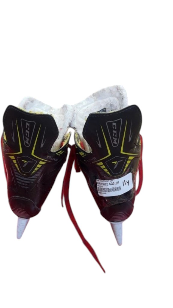 CCM Hockey Skates Tacks Youth Used Size 11Y-some wear on the inside of the boot - image 1
