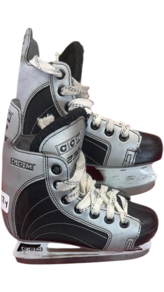 CCM Ice Hockey Skates 232 Heat Used Size 12Y - image 1