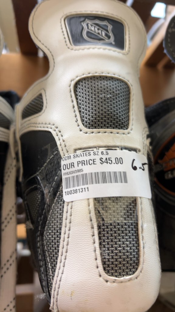 CCM Ice Hockey Skates Tacks 972 Size 6.5