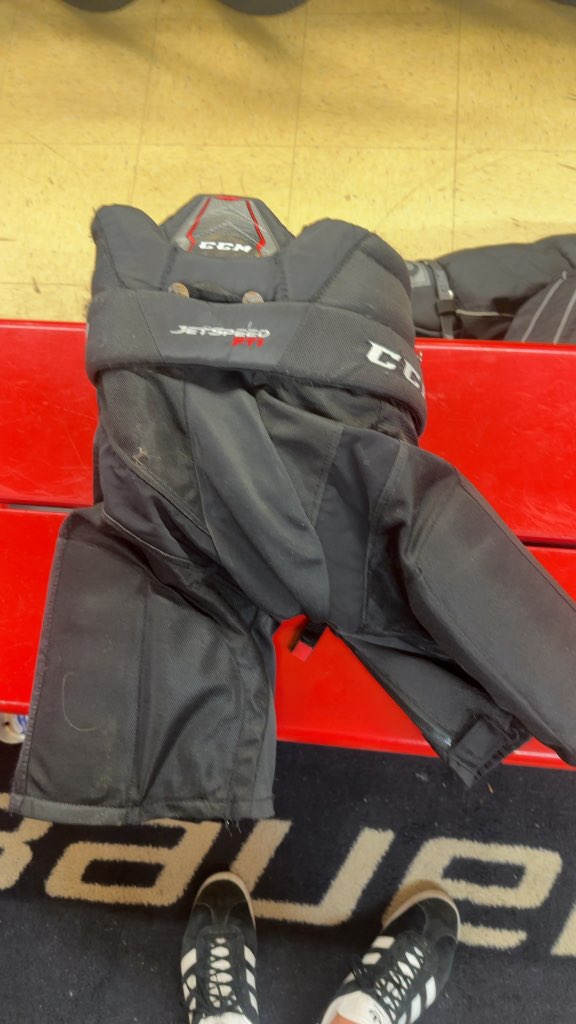 CCM JetSpeed FT1 Junior Hockey Pants Black Used Junior Large