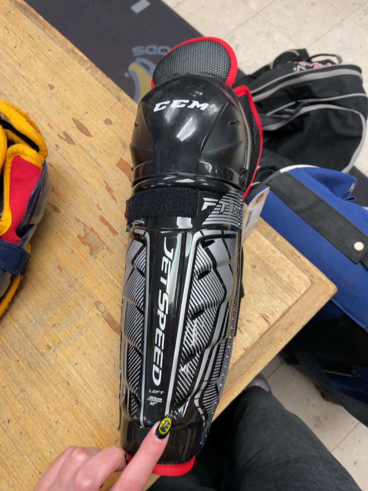 CCM JetSpeed FT350 12" Hockey Shin Pads