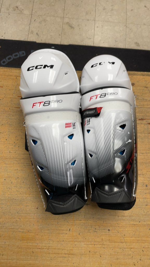 CCM JetSpeed FT8 Pro Hockey Shin Pads - 14"