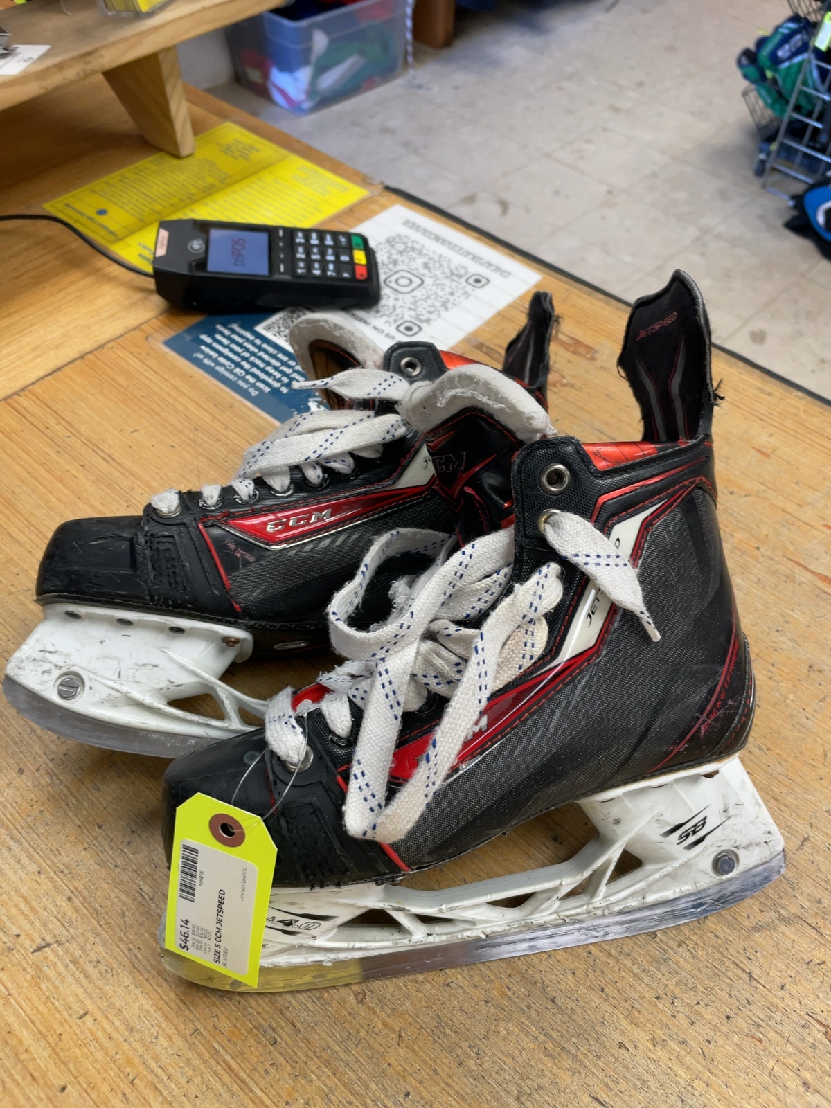 CCM JetSpeed Size 5 Hockey Skates