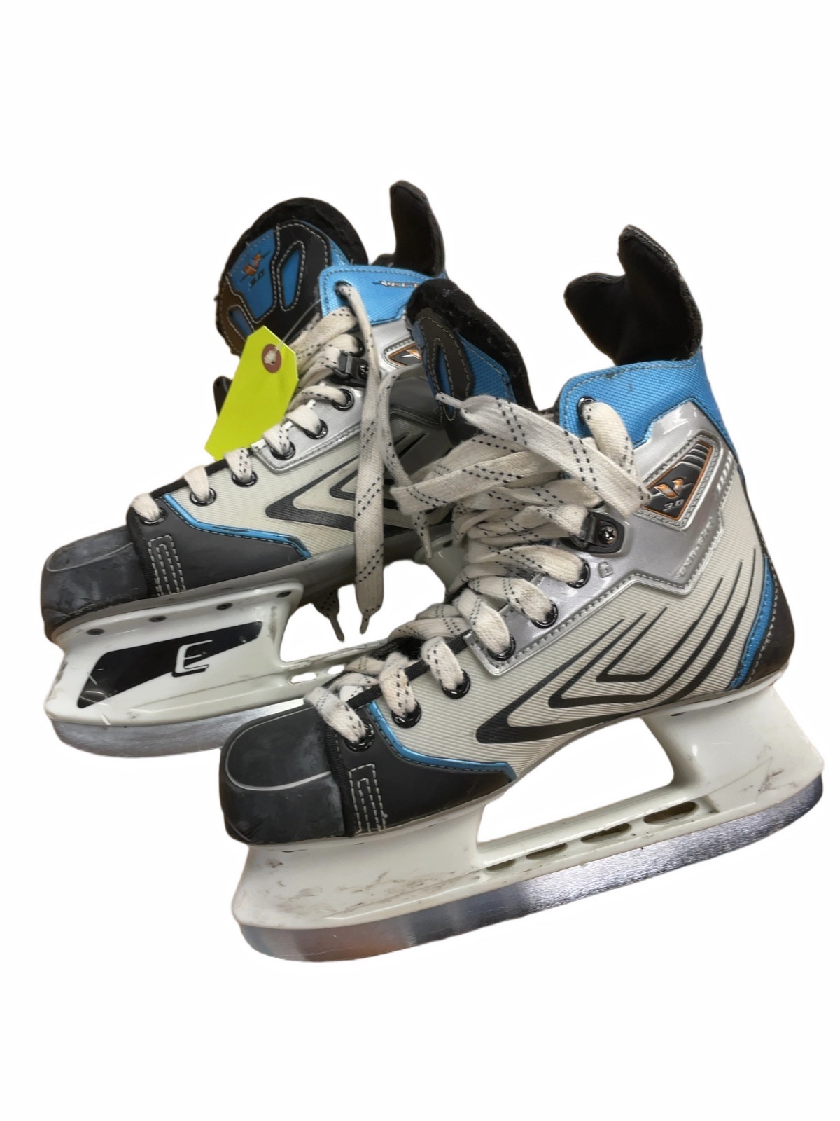 CCM Proformance V 3.0 Size 5.5 Hockey Skates - image 1