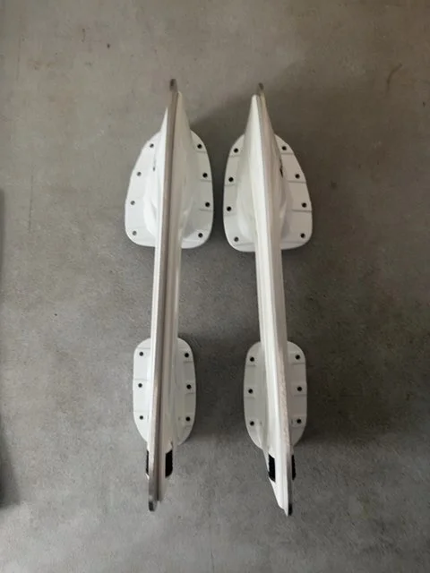 CCM Speedblade XS Holders with Step Steel Runners - new  287