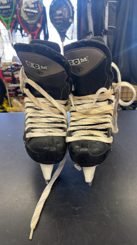 CCM Tacks 472 Hockey Skates Used Size 9