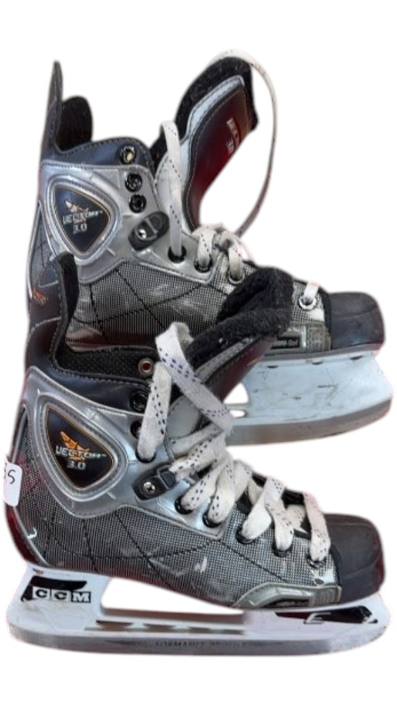 CCM Vector 3.0 Hockey Skates Used Size 2.5 - image 1