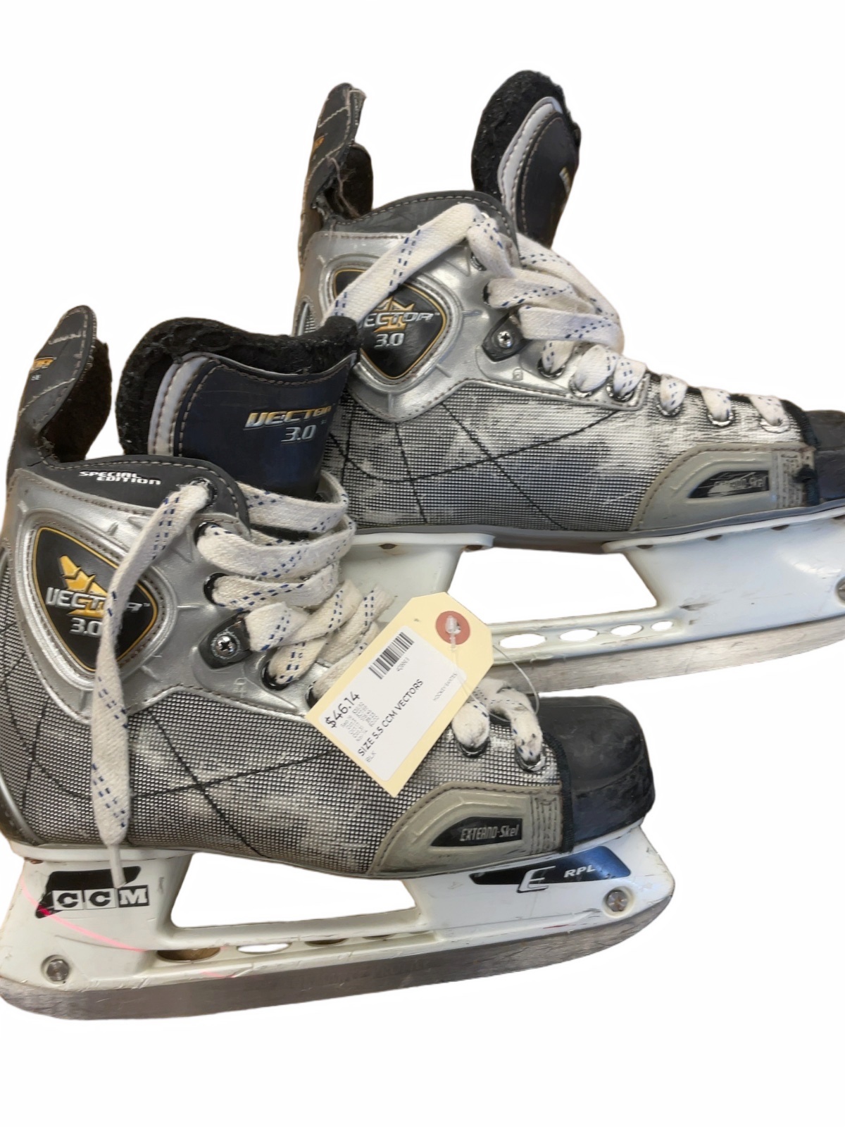 CCM Vector 3.0 Size 5.5 Hockey Skates - image 1