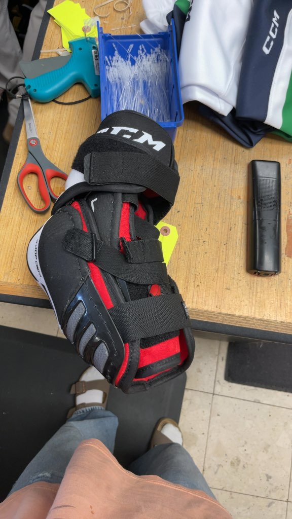 CCM Vibe Hockey Elbow Pads - Adult Large