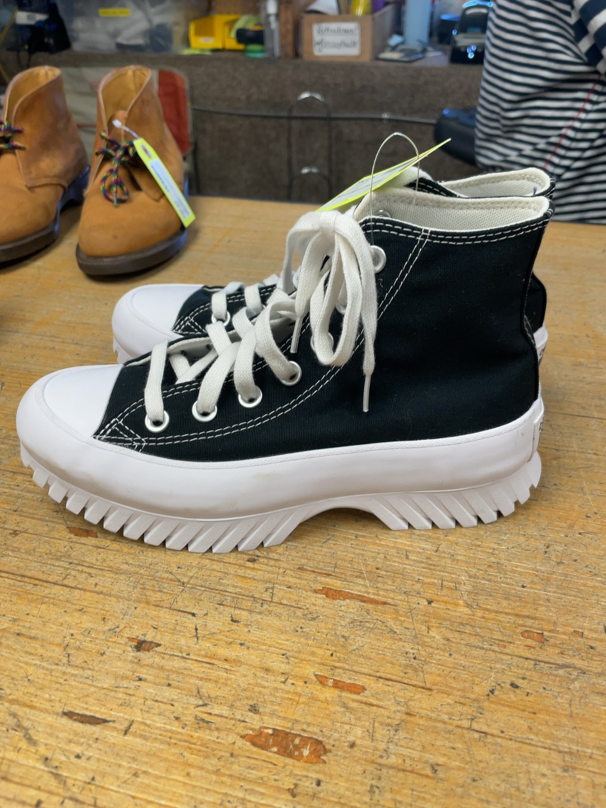 Converse Chuck Taylor All Star Lugged High Top Sneakers - Ladies Size 8