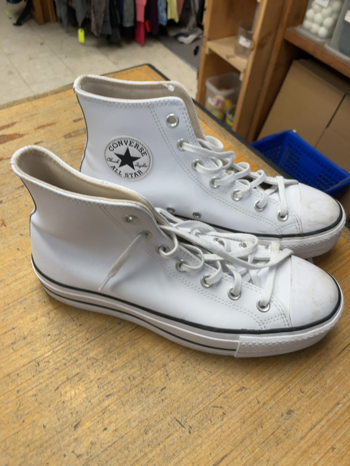 Converse Chuck Taylor All Star Platform Size 9 US Women's White Leather High Top