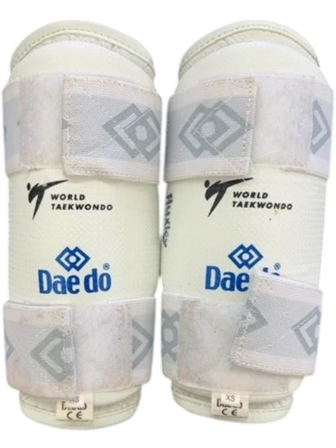 Daedo Taekwondo Forearm Guards WT Approved XS