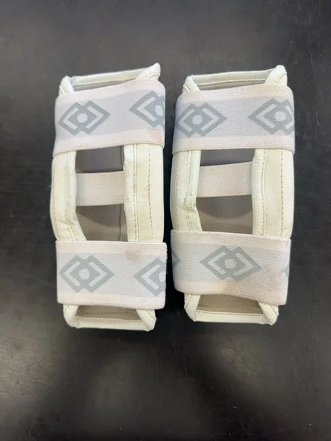Daedo Taekwondo Forearm Guards WT Approved XS