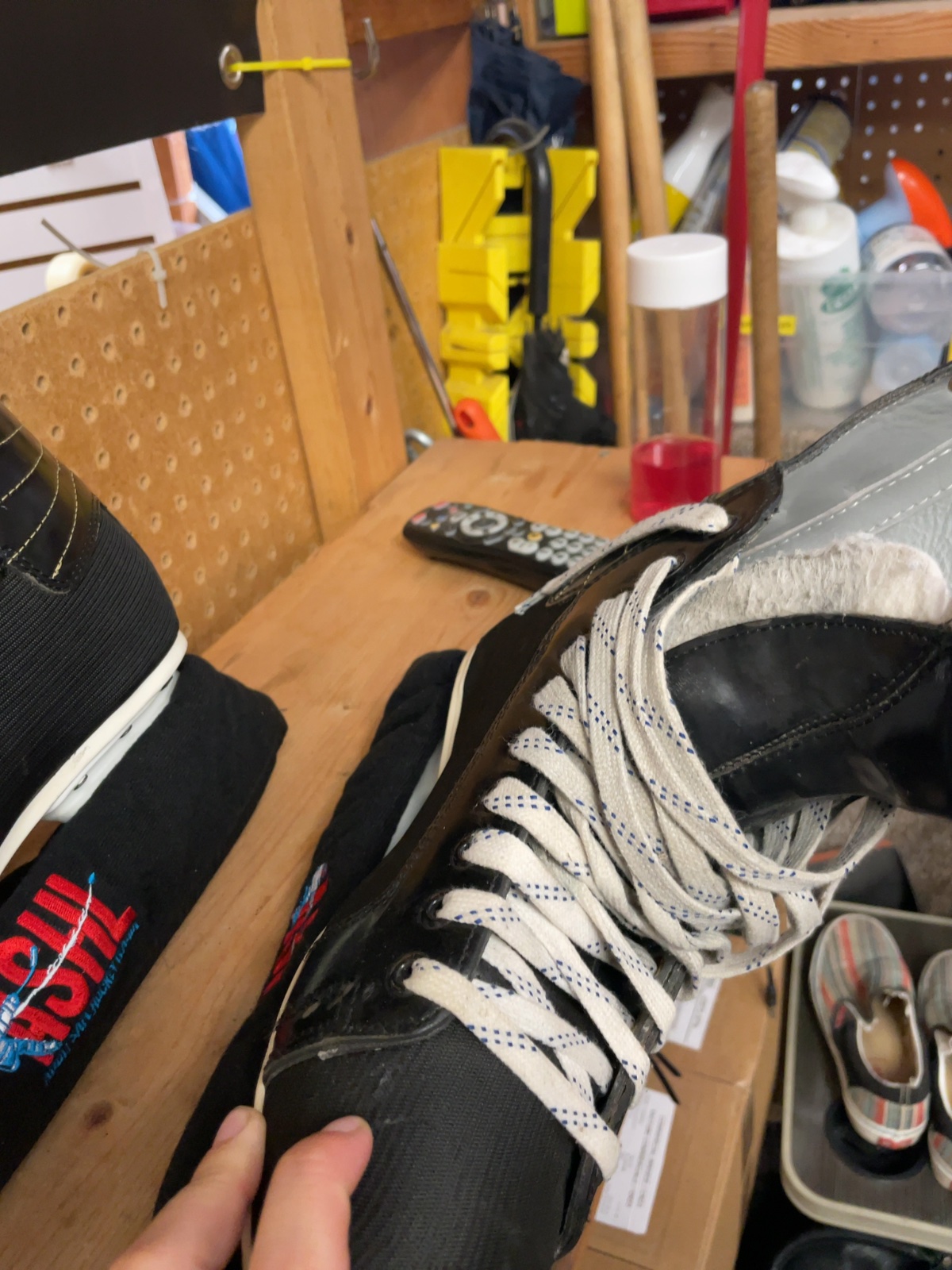 Daoust 501 Hockey Skates - Size 8.5