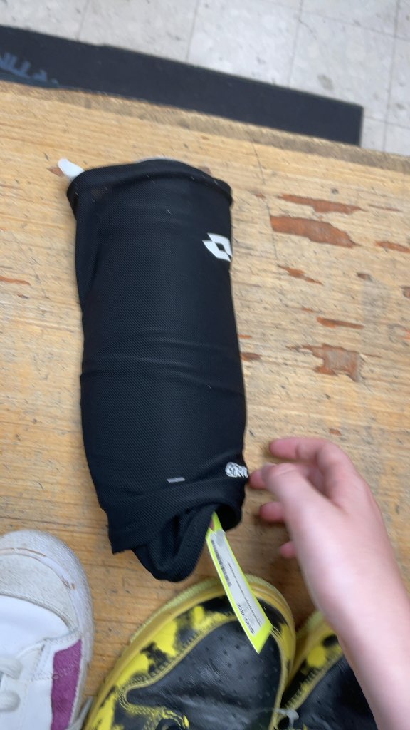 Diadora Soccer Shin Pads