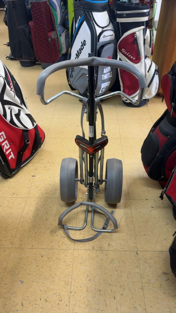 Double Eagle Golf Cart Pull Trolley Used