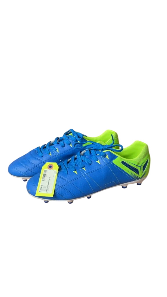 Dream Pairs Soccer Cleats - Size 13 - image 1