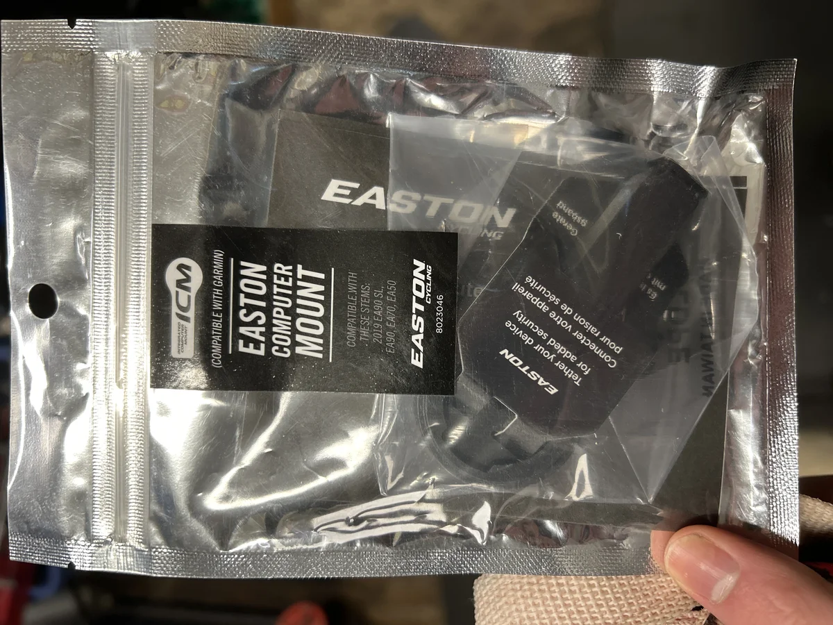 Easton Garmin Computer Mount - North Vancouver - image 1