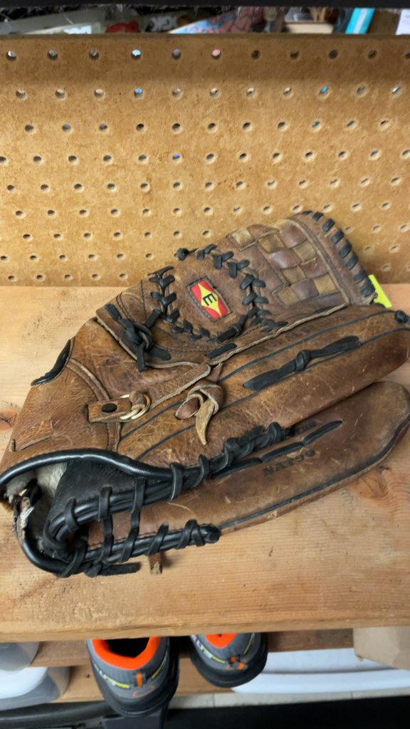 Easton Natural Series 14" Baseball Glove - RH