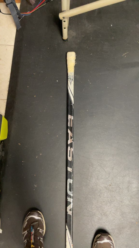 Easton Stealth S19 RH Hockey Stick